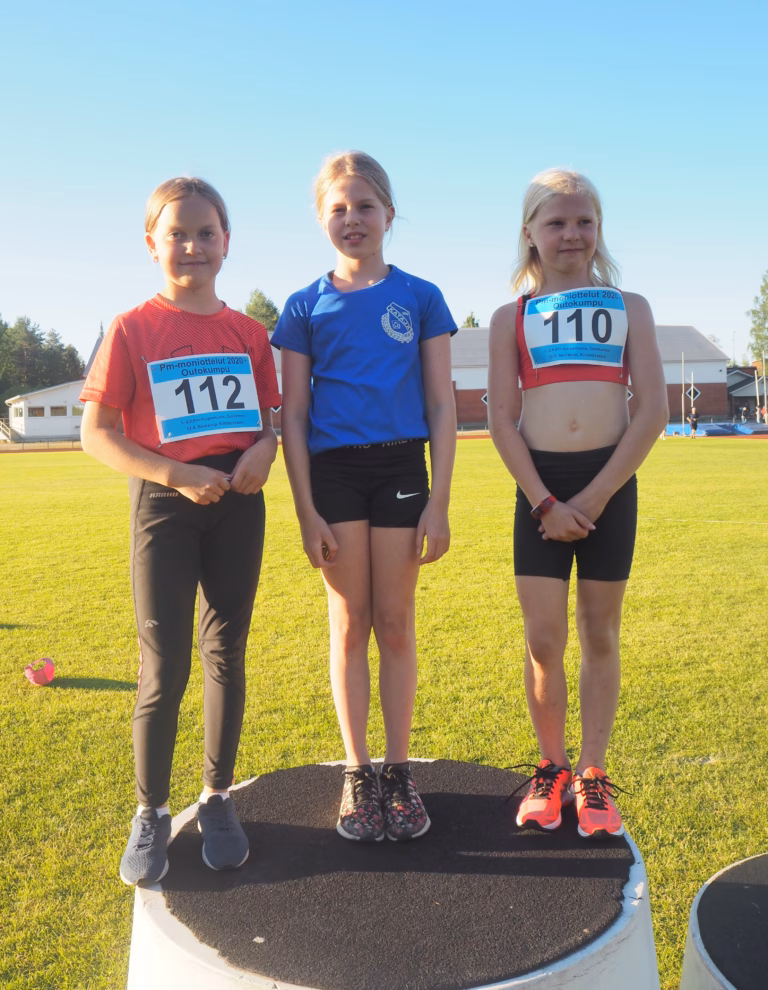 Pm-moniottelujen 2. kilpailupäivä Outokummussa