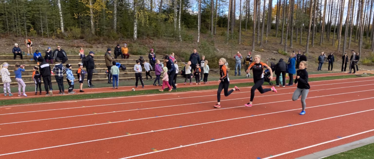 Hammaslahden uuden kentän avauskisat, 26.9.2021