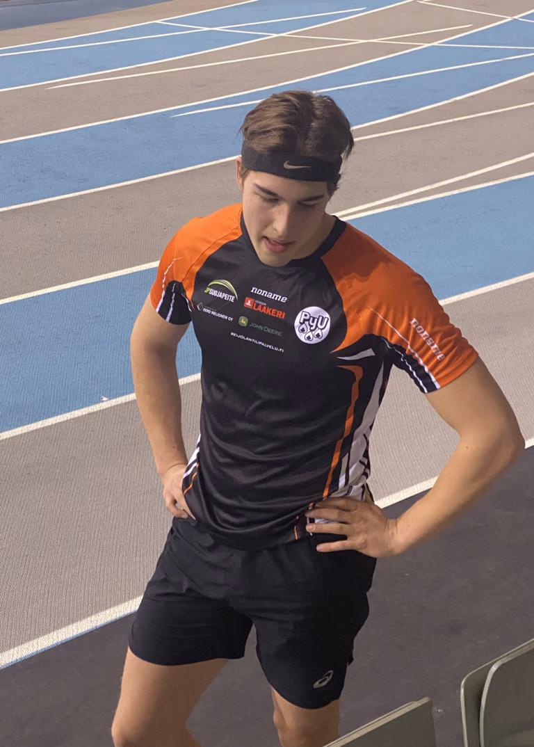 Samu, Jimi ja Jasmin Areenan lajipäivillä